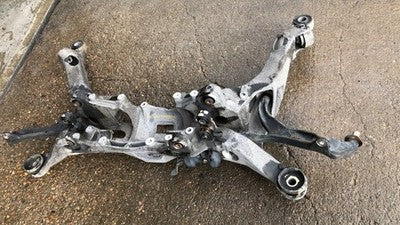 2001-2007 Volvo V70 Xc Rear Suspension Crossmember Cradle Mount 2.4L Turbo Awd