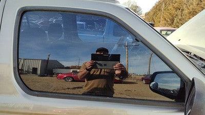 2002-2004 Nissan Xterra Passenger Right Front Side Window Door Glass Oem