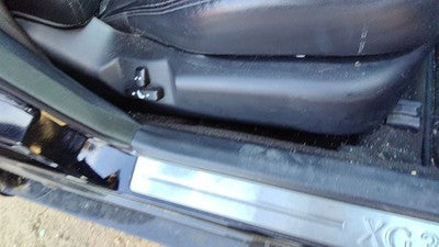 2005 Hyundai Xg350 Passenger Right Side Power Seat Switch With Trim Panel Black