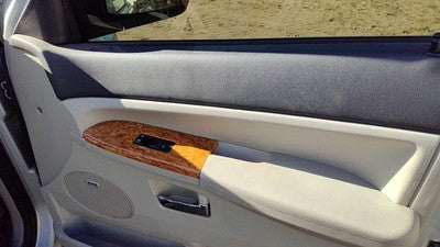 08-09 Grand Cherokee Passenger Right Front Door Trim Panel With Switches Gray D1