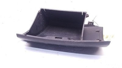 2006 Mitsubishi Endeavor Glove Box