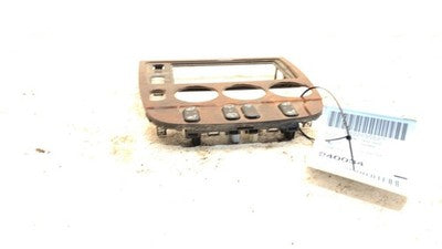 2000-2001 Mercedes Benz Ml320 Trim Bezel Around Radio Surround Dash Panel Oem