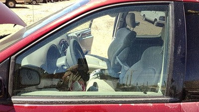 2004-2007 Chrysler Town Country Driver Left Front Side Window Door Glass Oem