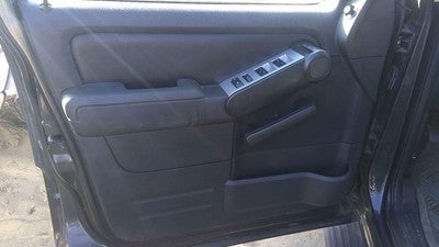 2007 Mercury Mountaineer Driver Left Front Inside Door Trim Panel Only Oem Black