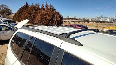 2007 Gmc Envoy Luggage Rack Cross Bars Only Oem Roof