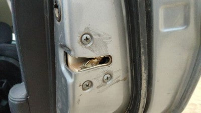 10-14 Legacy Outback Passenger Right Rear Door Latch With Rods/Cables Back