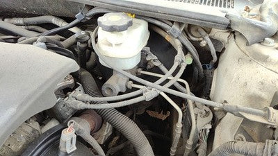 2004-2005 Buick Lesabre Power Brake Booster With Master Cylinder Pair Set Oem