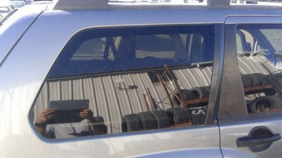 08-11 Mitsubishi Endeavor Passenger Right Rear Quarter Glass Back Side Window