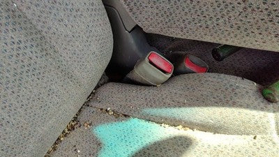 99 Silverado 1500 Passenger Right Front Seat Belt Buckle Receiver Oem Gray 92D