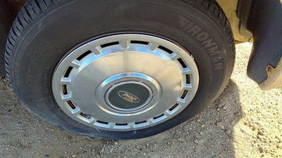 1984-1985 Ford Tempo 13 Hub Cap Wheel Cover Oem 1 E43z1130a