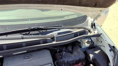 2004 Toyota Sienna Windshield Wiper Cowl Vent Trim Panel Oem Cover