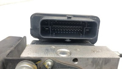 14 Nissan Versa Complete Anti Lock Brake Pump Unit Oem Abs Module 1.6L Mt Sedan