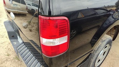 2004-2007 Ford F150 Passenger Right Tail Light Brake Lamp Oem Rear 5L3Z13404Ca