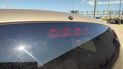 2006 Chevy Hhr Third Brake Light Middle Lamp Oem