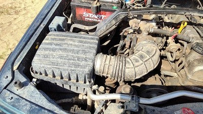 96-98 Suzuki Sidekick Complete Air Intake Filter Box Housing With Tube Oem 1.8L