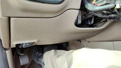 2004-2005 Ford Explorer Lower Dash Under Column Knee Bolster Trim Panel Tan Gp