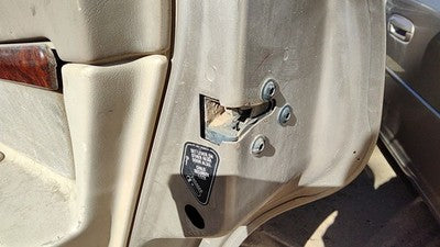 2000-2005 Chevy Impala Passenger Right Rear Door Latch With Rods/Cables Oem Back