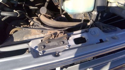 1987-1991 Chevy G20 Van Hood Latch Assembly With Bracket Oem 15600482