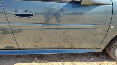 04-08 Grand Prix Passenger Right Front Moulding From Door Trim Stealth Gray 46U