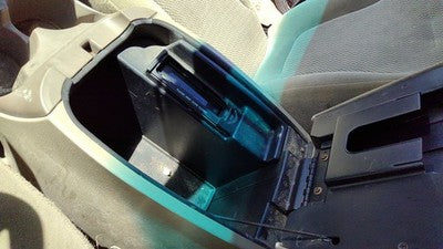 2000-2002 Ford Expedition Center Console Lid Only Oem Arm Rest Fold Down Tan Fh
