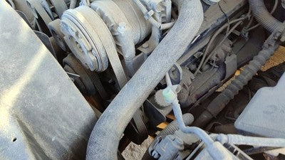 1999 Gmc Yukon Power Steering Pump With Mount Bracket Oem 5.7L