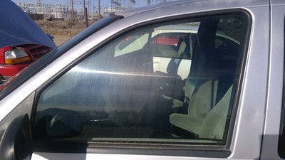 1997-2005 Chevy Venture Driver Left Front Side Window Door Glass Oem