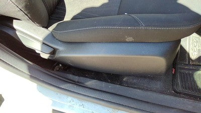 2018 Ford Focus Passenger Right Side Seat Trim Panel Oem Black Yw