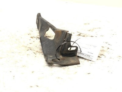 84-87 C4 Corvette Front Inner Fender Wheelhouse Support Bracket Passenger Side