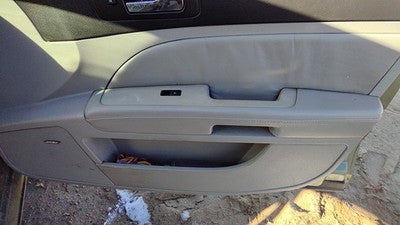 05-06 Cadillac Sts Passenger Right Front Door Trim Panel With Switches Gray 132