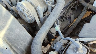 1999 Gmc Yukon Power Steering Pump With Mount Bracket Oem 5.7L