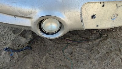 2004-2005 Pontiac Bonneville Passenger Right Fog Light Lamp Oem 10353349