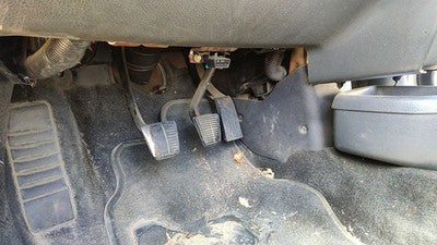 2003 Chevy Cavalier Complete Clutch And Brake Pedal Assembly Oem