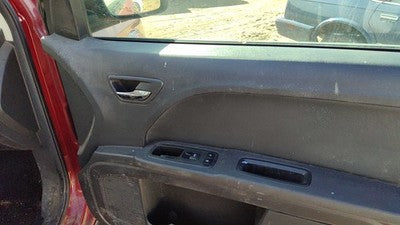 09 10 Journey Passenger Right Front Inside Door Trim Panel W Switches Dark Slate