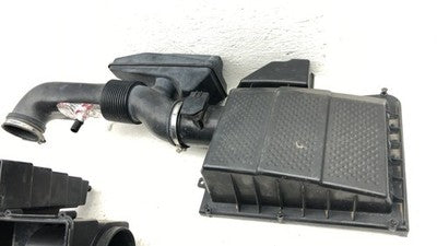 2005-09 Land Rover Lr3 Complete Air Intake Filter Box Housing With Tube Oem 4.0L
