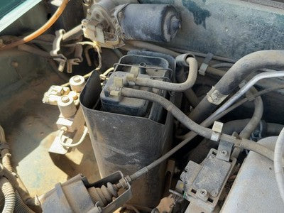 1995 Isuzu Rodeo Fuel Vapor Canister Oem Charcoal Housing 3.2L 8170951150