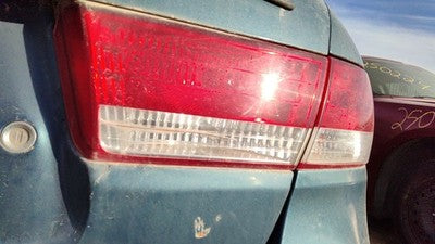2006-2008 Hyundai Sonata Passenger Right Inner Tail Light Brake Lamp Oem Rear
