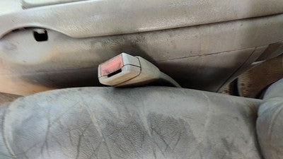 1997 Silverado 2500 Driver Left Front Seat Belt Buckle Receiver Oem Tan 52D