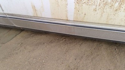 1986 Chevy Caprice Passenger Right Front Moulding From Door Oem Trim Strip