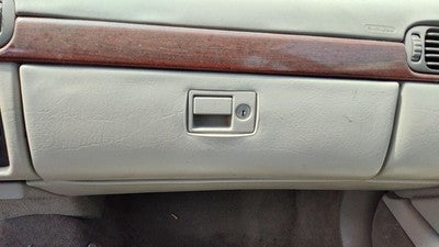 99 Cadillac Deville Glove Box Assembly Complete Door With Latch Oem 152 Neutral