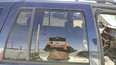 1999-2004 Jeep Grand Cherokee Passenger Right Rear Side Window Door Glass Back