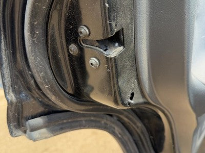 1998-2004 Isuzu Rodeo Driver Left Rear Door Latch With Rods/Cables Oem Back