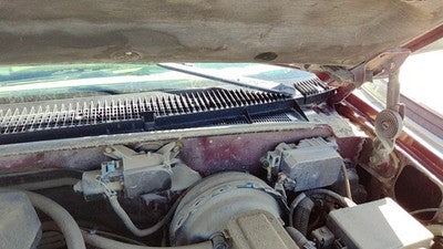 1999 Gmc Yukon Windshield Wiper Cowl Vent Trim Panel Oem Cover