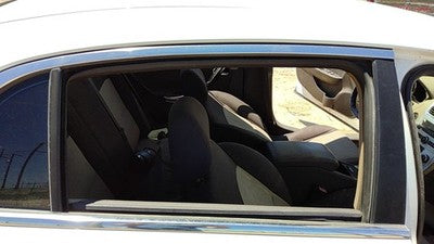 2008-2012 Chevy Malibu Passenger Right Rear Side Window Door Glass Oem Back