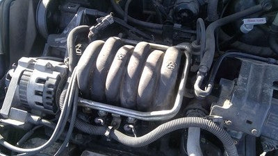 1993-1994 Olds Eighty Eight Upper Intake Manifold Oem 3.8L 17113044
