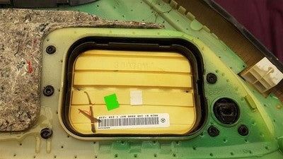 2000-2005 Mercedes Ml500 Passenger Right Rear Back Inside Door Trim Panel Gray