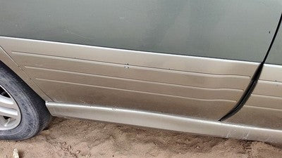 00-04 Legacy Outback Passenger Right Rear Moulding From Door Oem Back Trim Strip