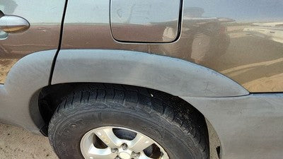 2005 Mazda Tribute Driver Left Rear Wheel Flare Moulding Oem Back