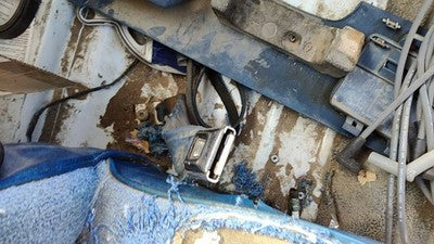 1996 Ford F350 Passenger Right Front Seat Belt Buckle Receiver Oem Blue