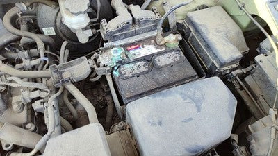 2012 13 Kia Soul Complete Battery Box Mount Tray With Hold Down Oem 2.0L