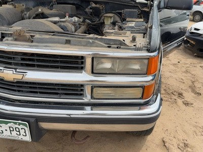 1994-1999 Chevy Silverado 1500 Front Grille Assembly Oem 15981106